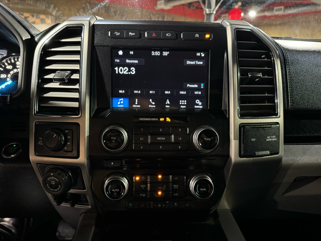 Ford F-150 Platinum 4WD SuperCrew 5.5' Box 2018