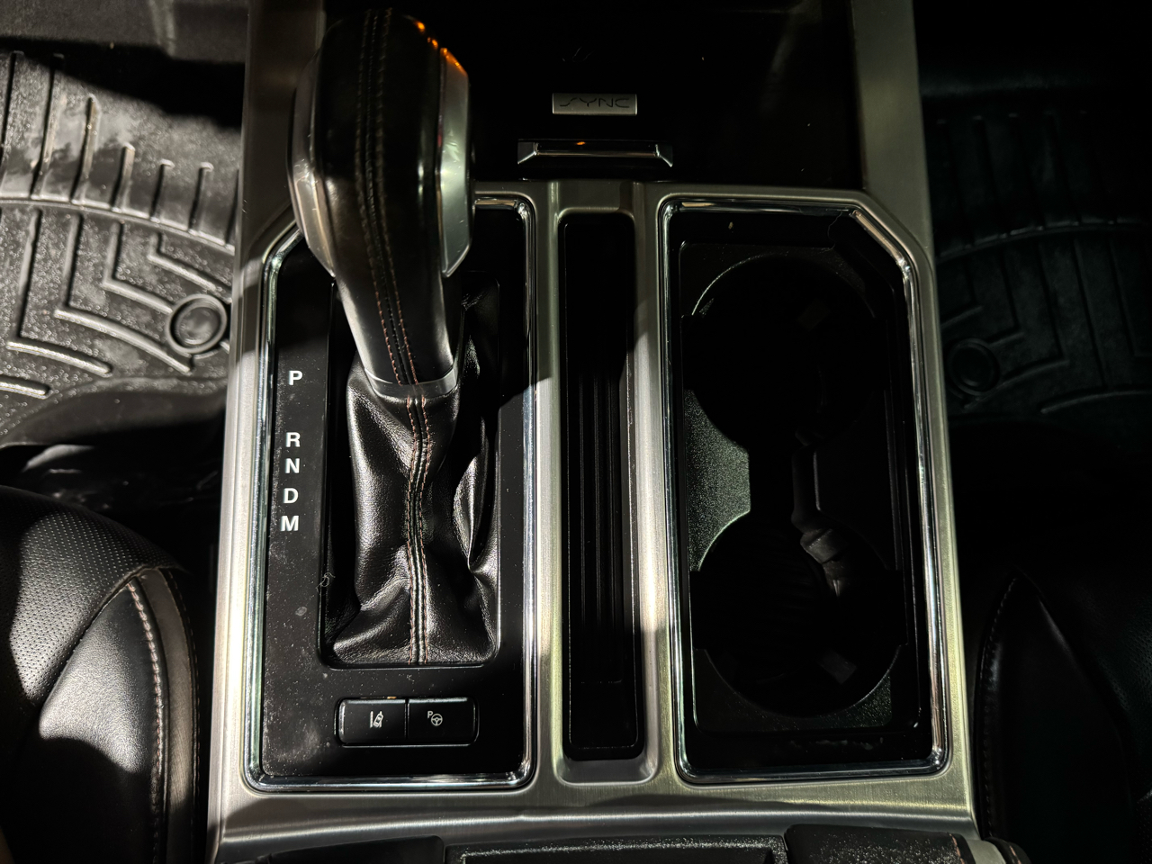 Ford F-150 Platinum 4WD SuperCrew 5.5' Box 2018