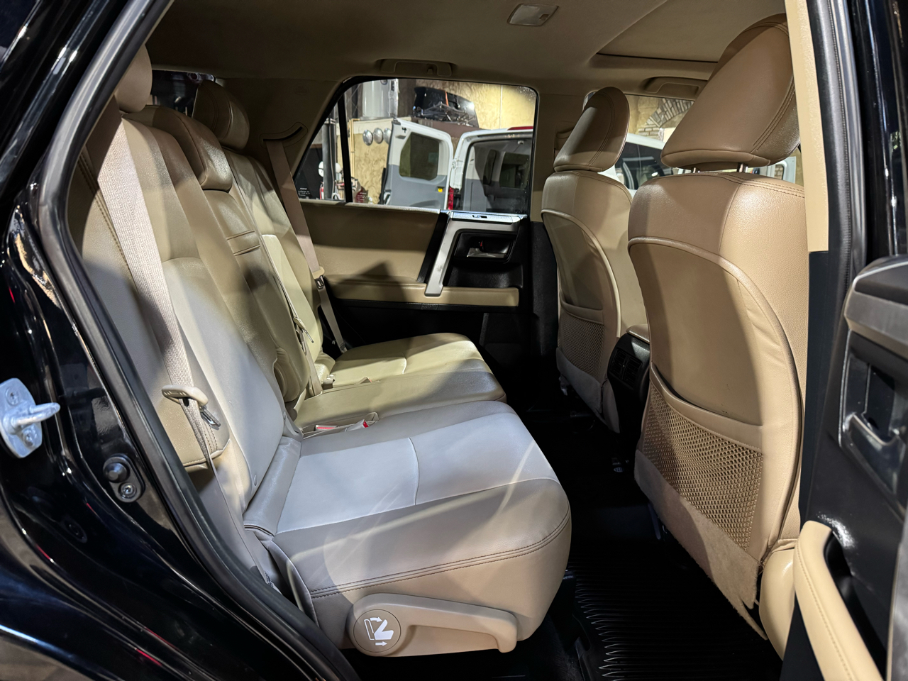 Toyota 4Runner 4WD 4dr V6 Trail Premium (Natl) 2016