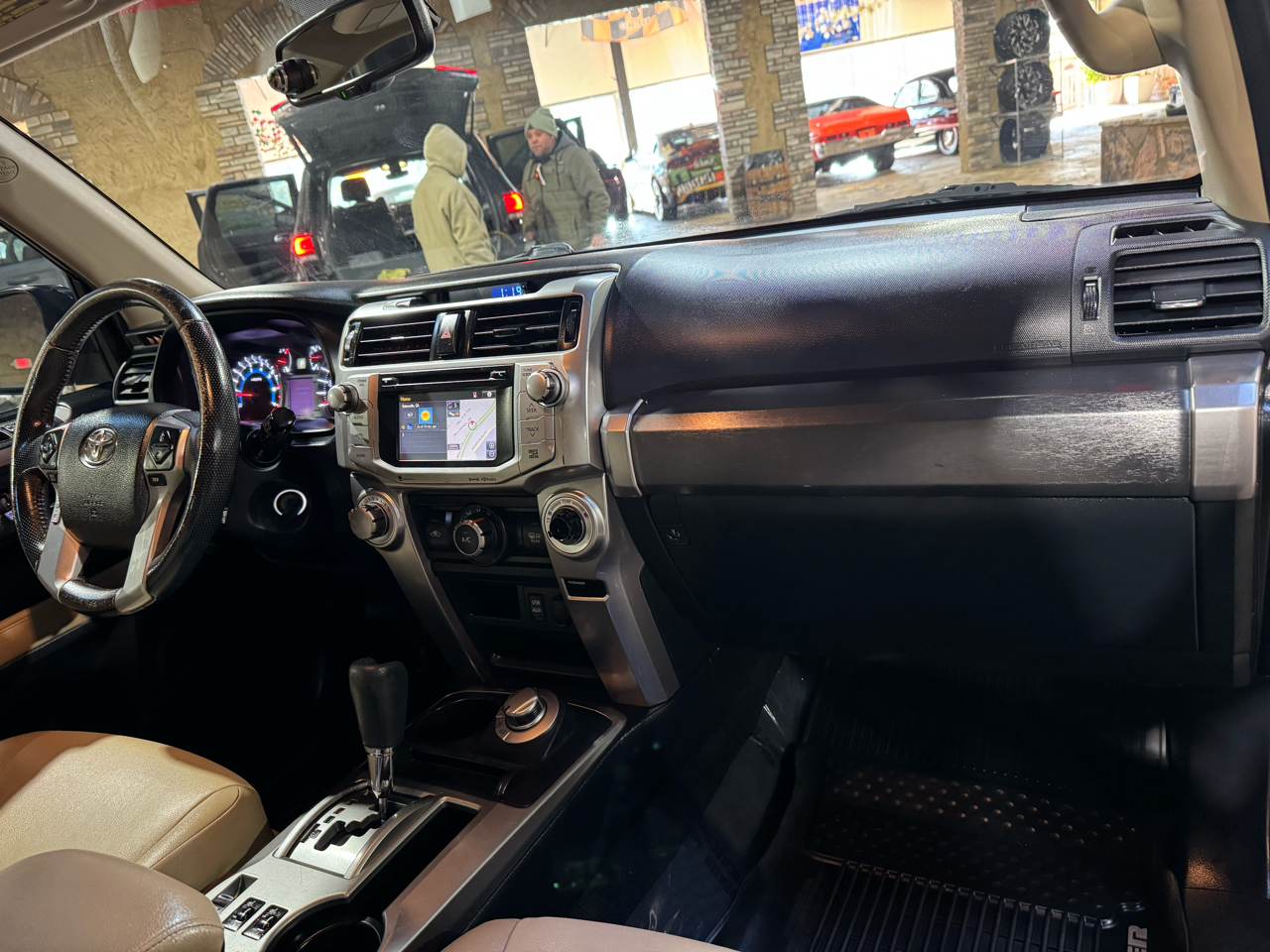 Toyota 4Runner 4WD 4dr V6 Trail Premium (Natl) 2016