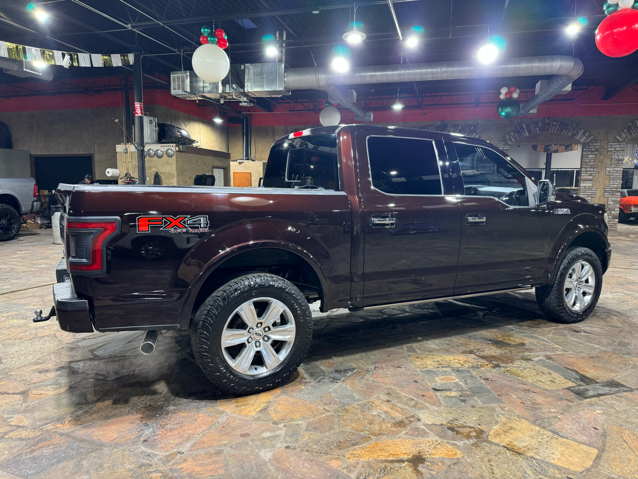 Ford F-150 Platinum 4WD SuperCrew 5.5' Box 2018