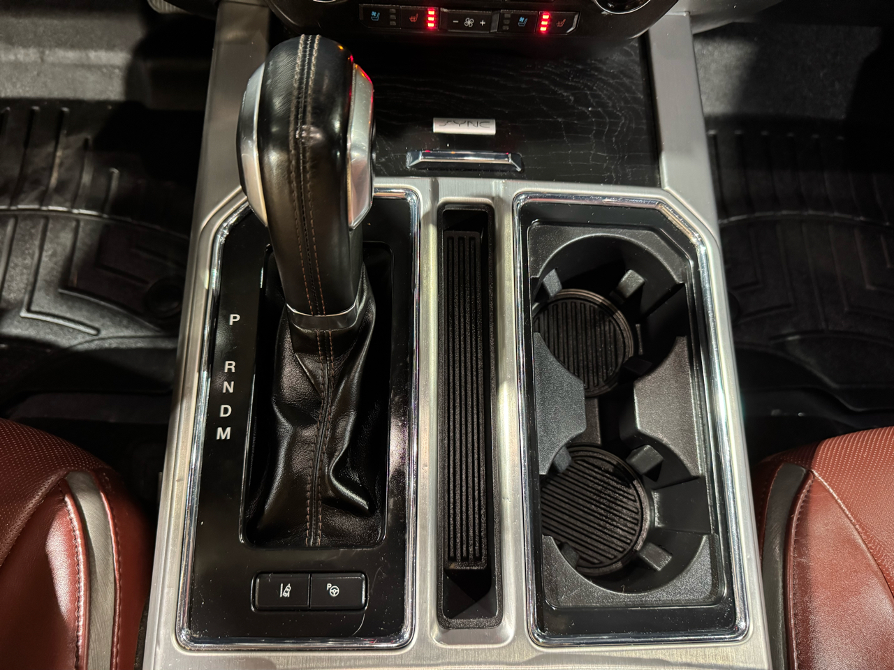 Ford F-150 Platinum 4WD SuperCrew 5.5' Box 2018