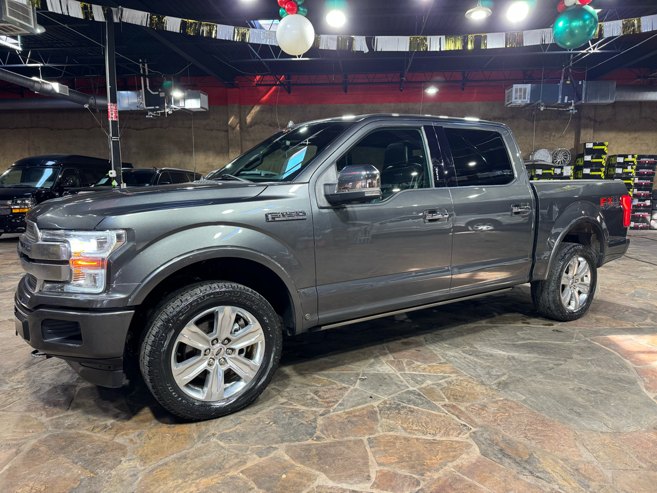 Ford F-150 Platinum 4WD SuperCrew 5.5' Box 2020