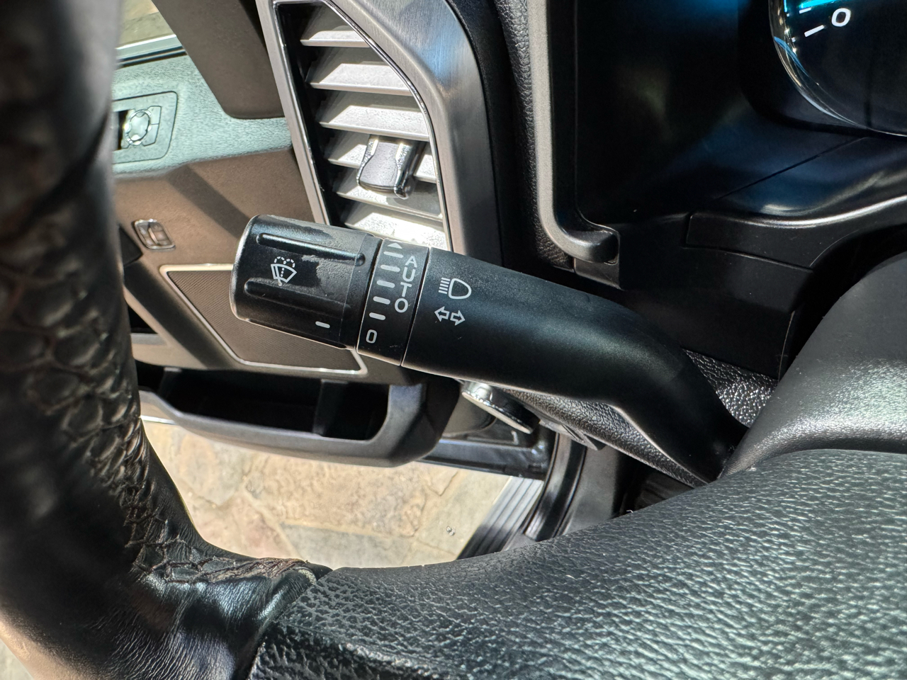 Ford F-150 Platinum 4WD SuperCrew 5.5' Box 2020