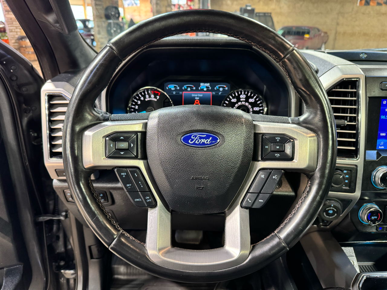 Ford F-150 Platinum 4WD SuperCrew 5.5' Box 2020