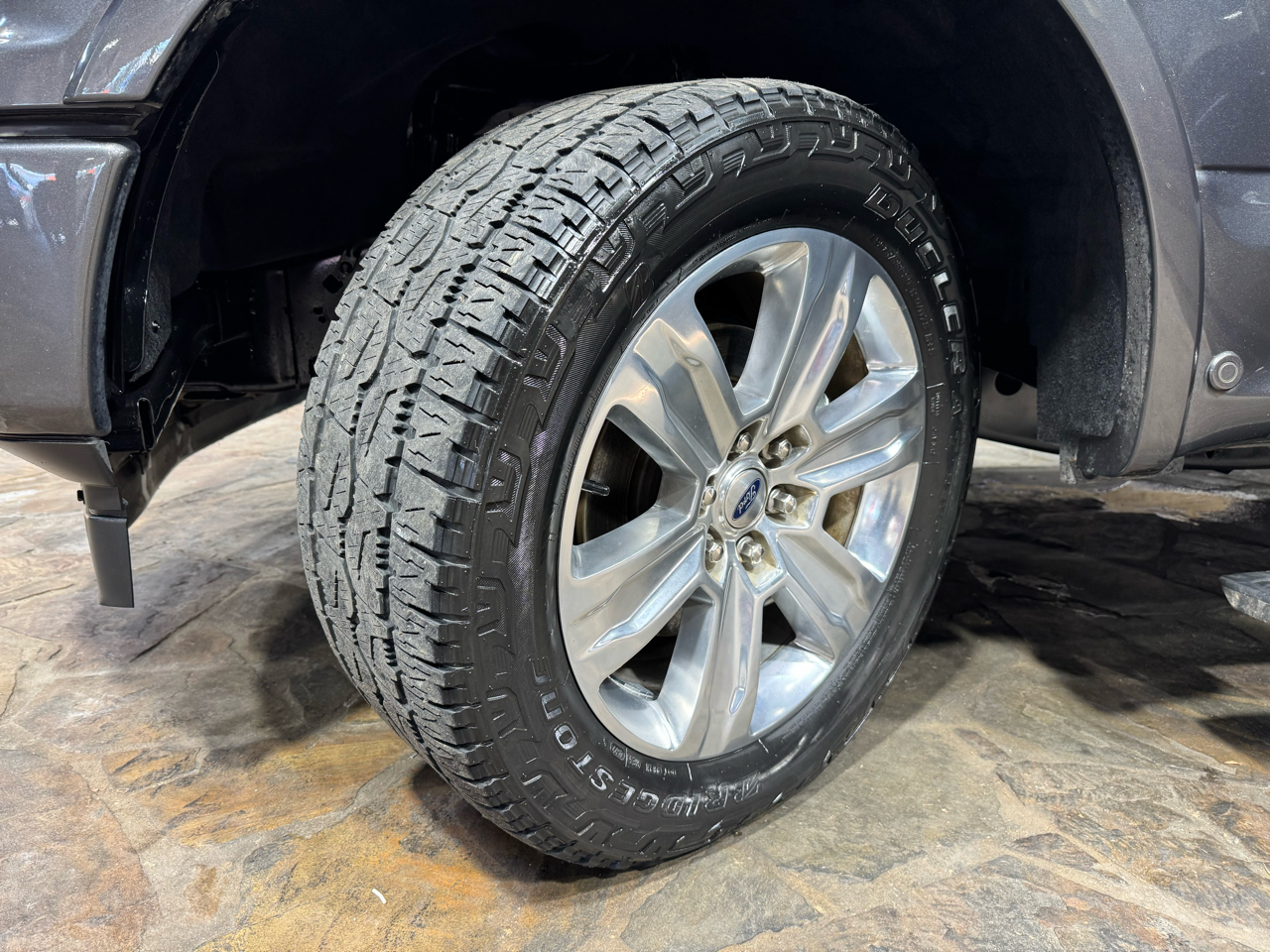 Ford F-150 Platinum 4WD SuperCrew 5.5' Box 2020