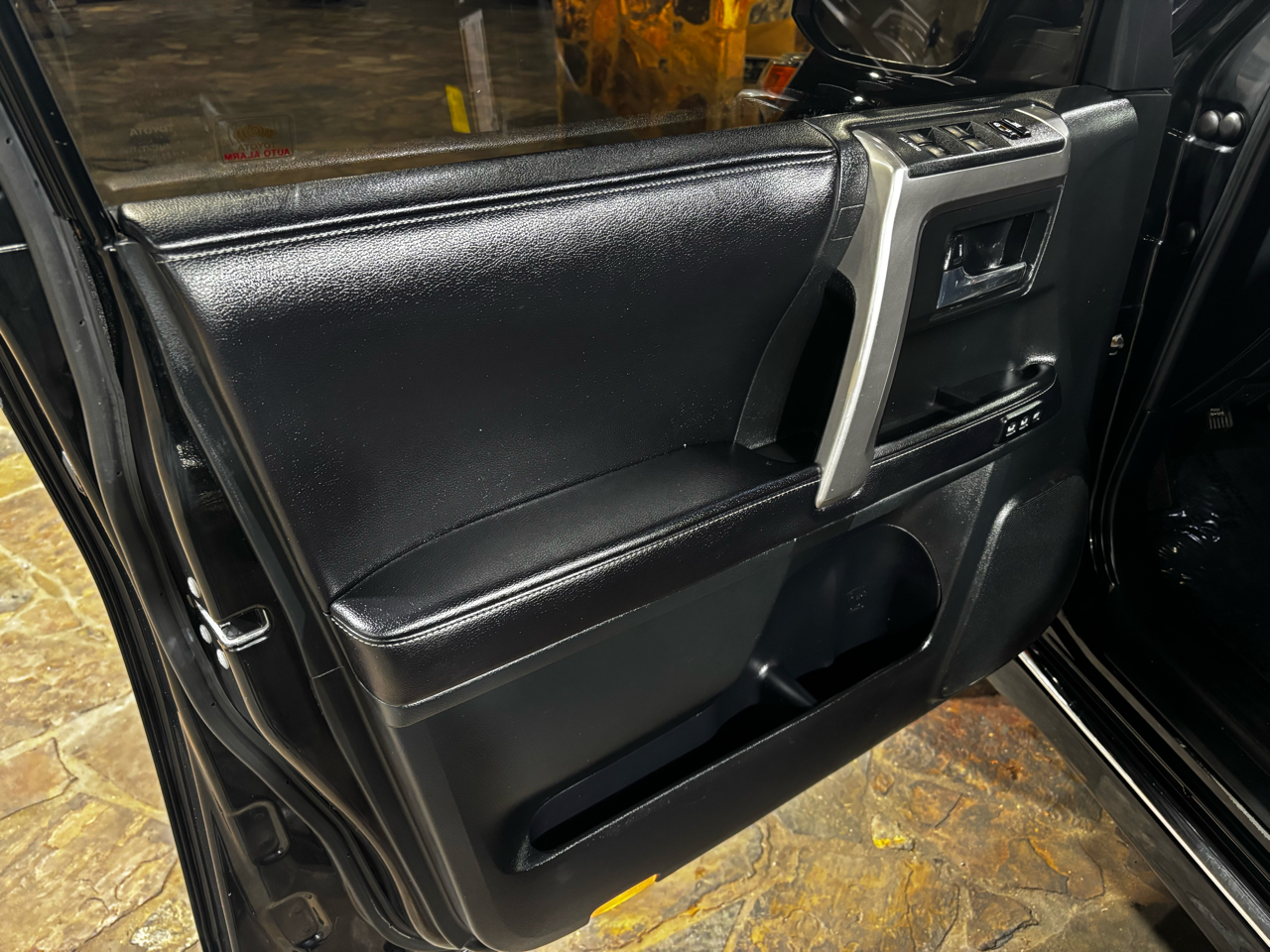 Toyota 4Runner 4dr Limited 3.4L Auto 4WD 2016