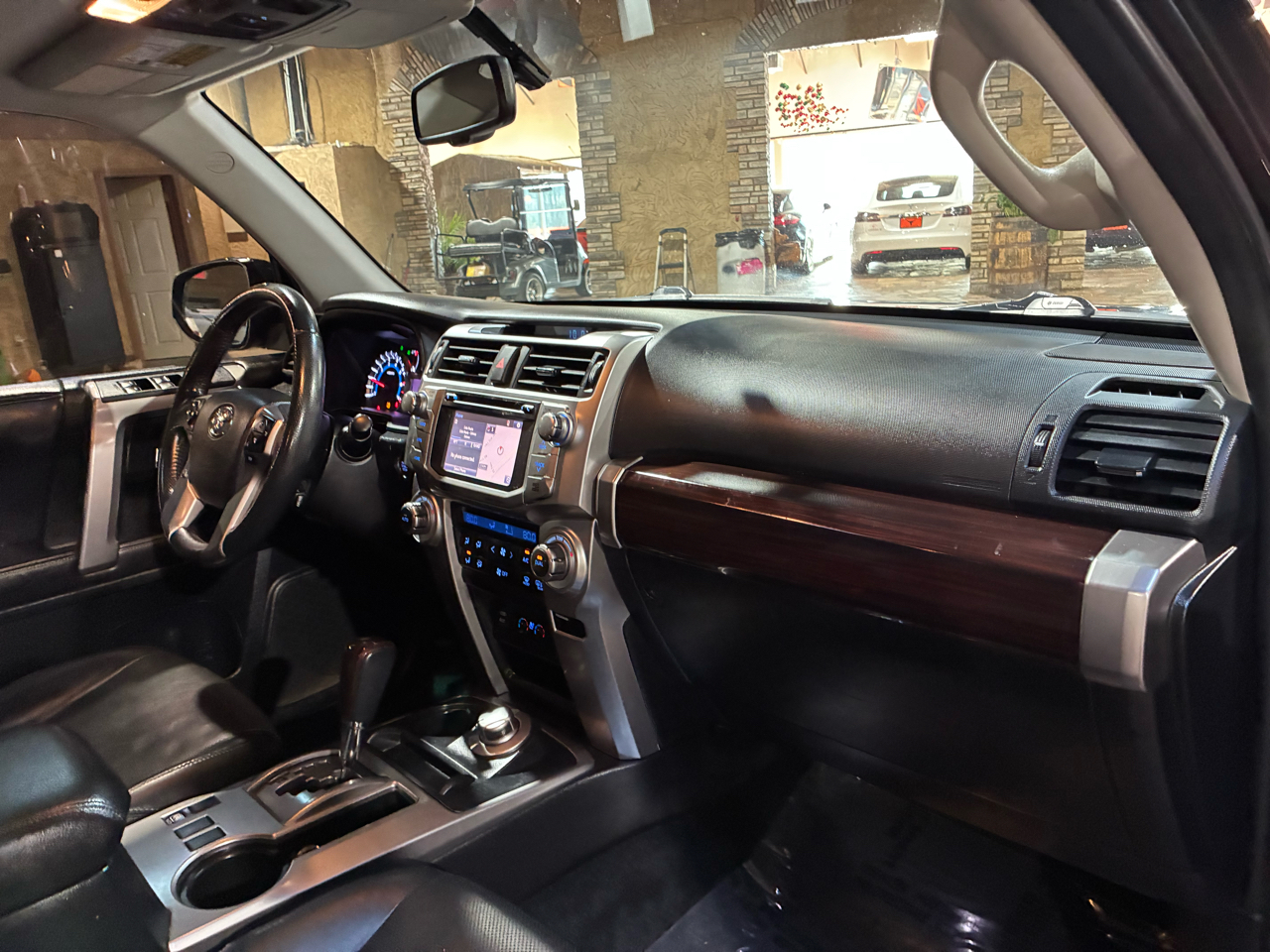 Toyota 4Runner 4dr Limited 3.4L Auto 4WD 2016