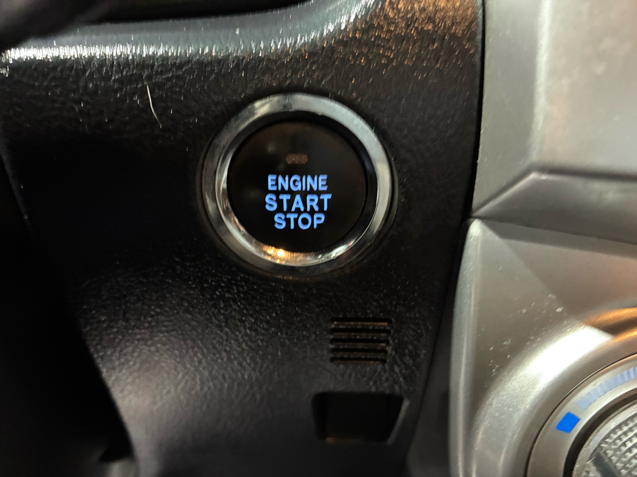 Toyota 4Runner 4dr Limited 3.4L Auto 4WD 2016