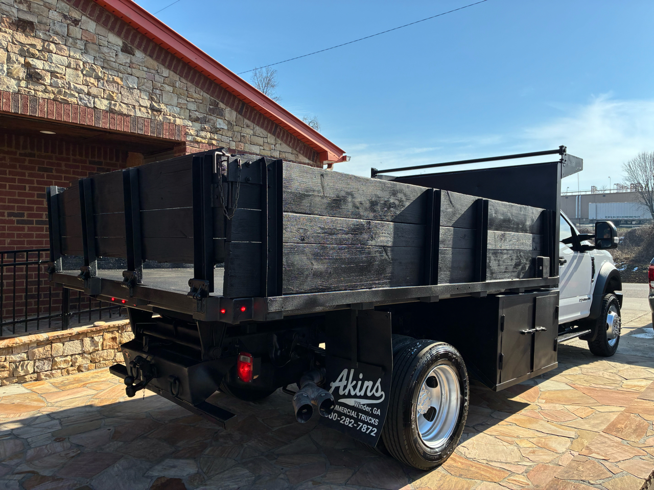 Ford Super Duty F-450 DRW XLT 4WD Reg Cab 145" WB 60" CA XLT 2019