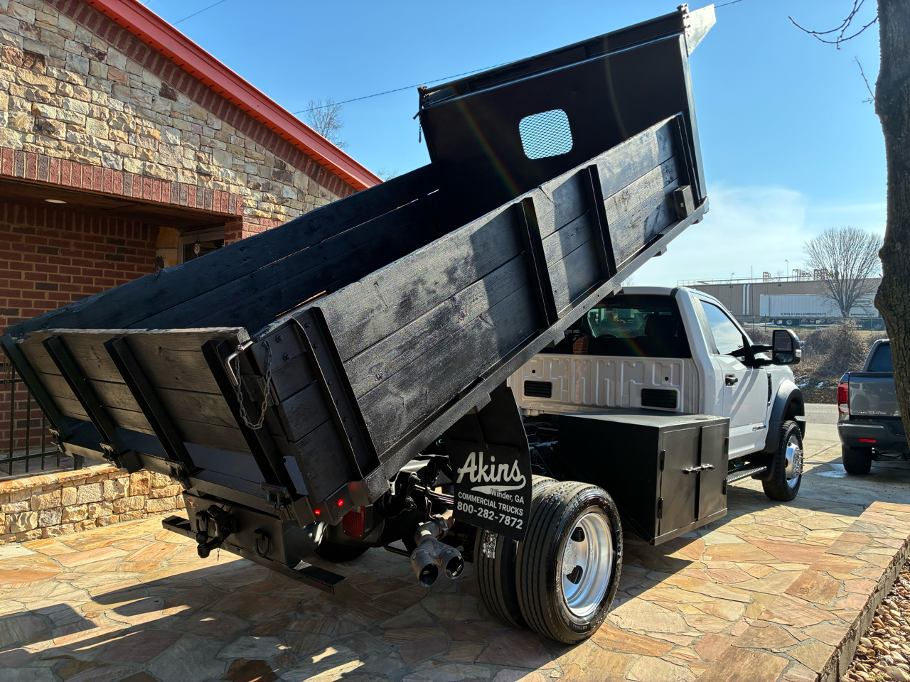 Ford Super Duty F-450 DRW XLT 4WD Reg Cab 145" WB 60" CA XLT 2019