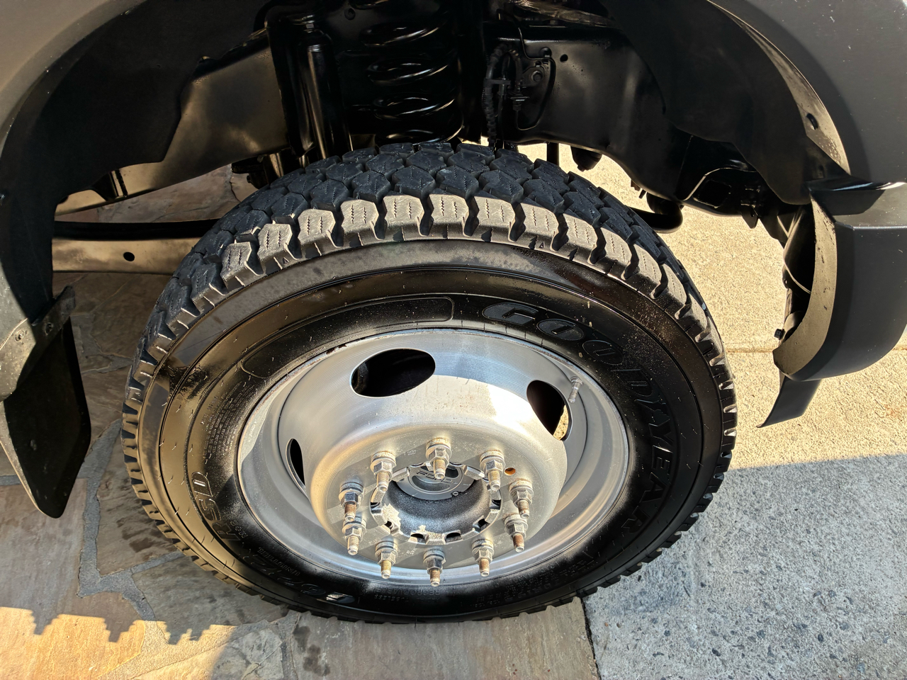 Ford Super Duty F-450 DRW XLT 4WD Reg Cab 145" WB 60" CA XLT 2019