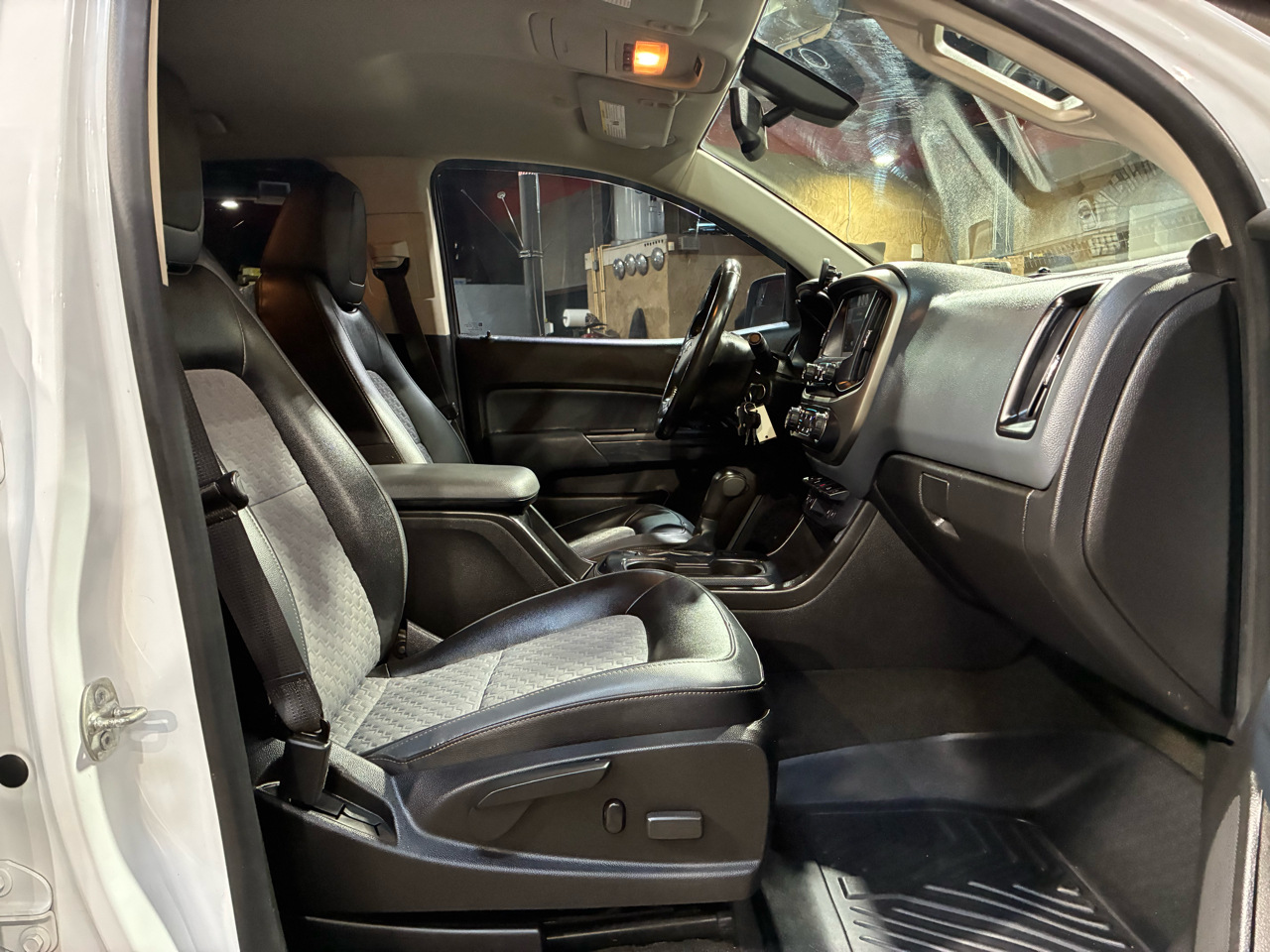 Chevrolet Colorado 4WD Crew Cab 128.3" Z71 2015