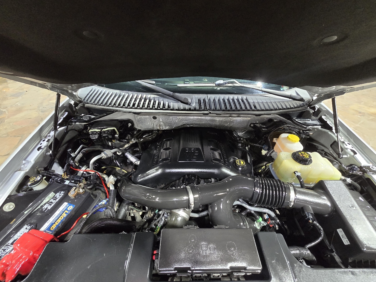 Ford Expedition EL 4WD 4dr XLT 2017