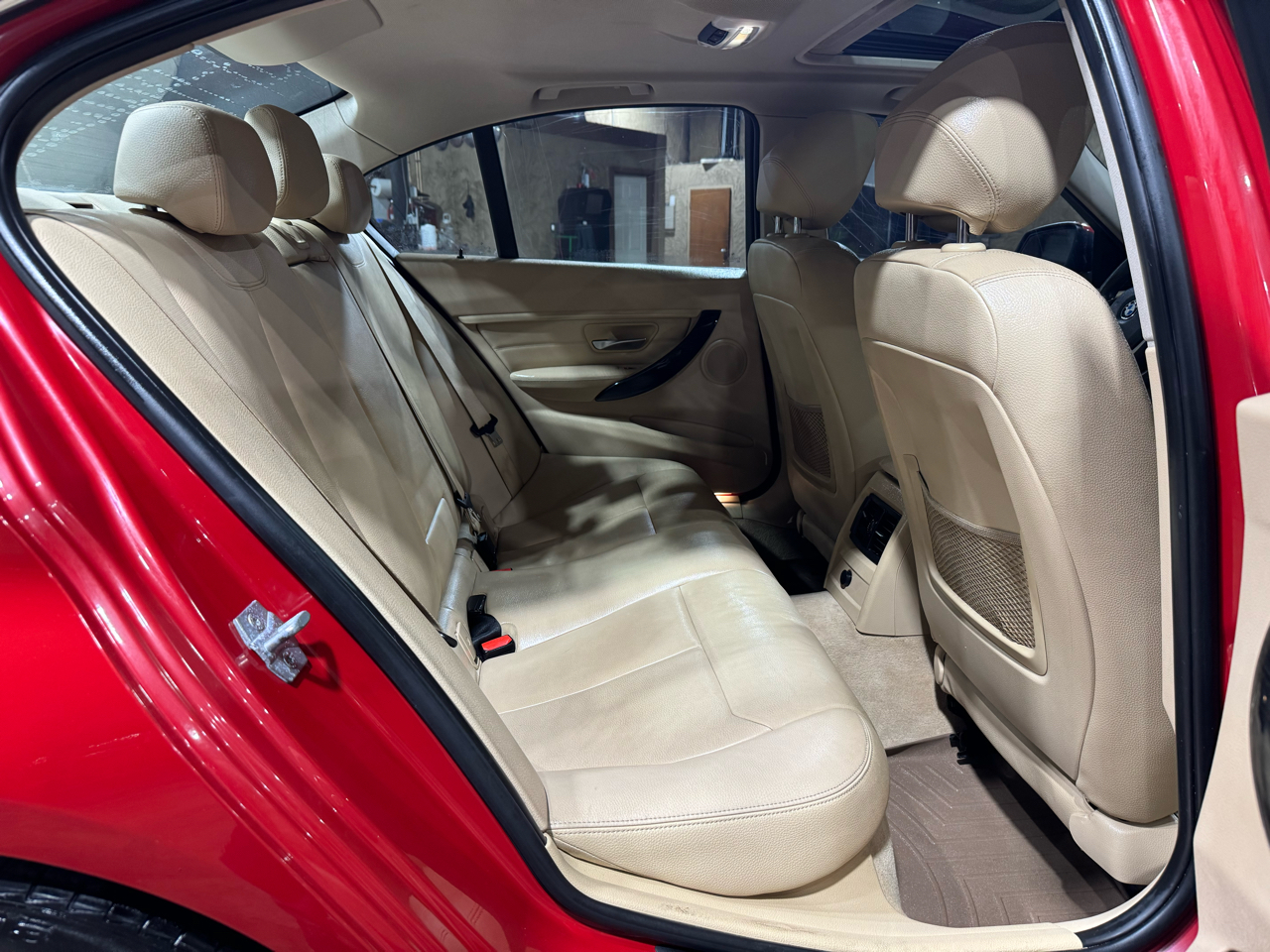 BMW 3 Series 4dr Sdn 328i RWD 2014