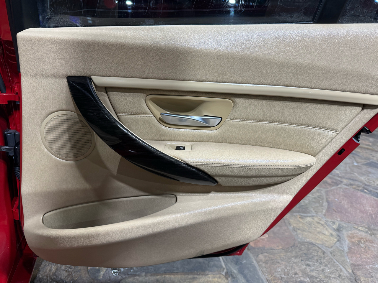 BMW 3 Series 4dr Sdn 328i RWD 2014