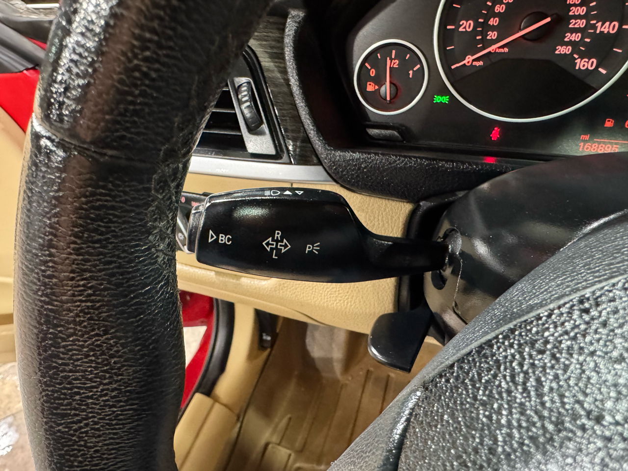 BMW 3 Series 4dr Sdn 328i RWD 2014