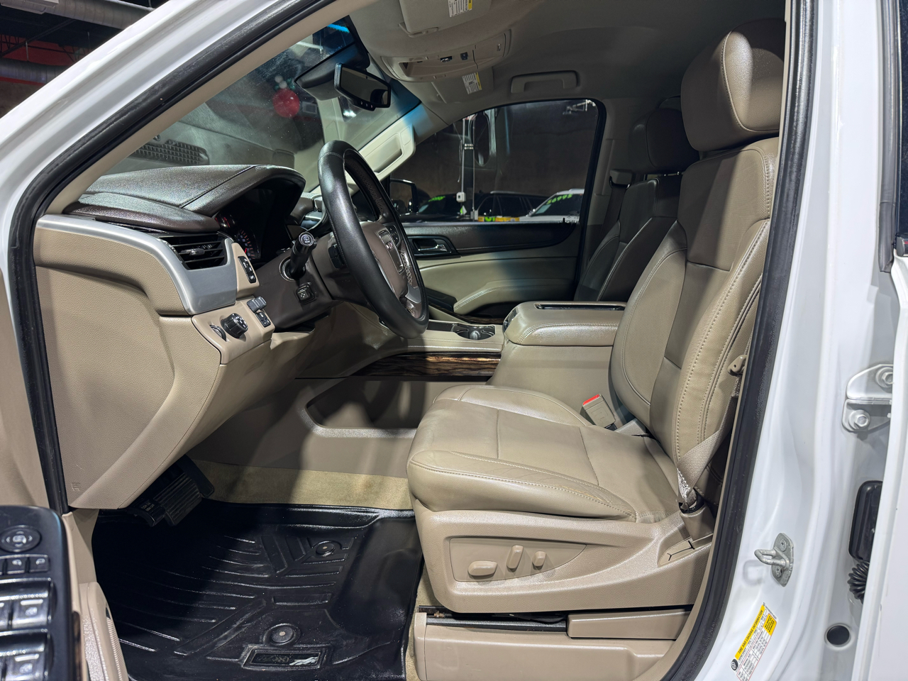 GMC Yukon XL 2WD 4dr SLT 2015