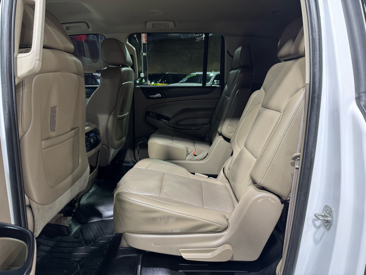 GMC Yukon XL 2WD 4dr SLT 2015