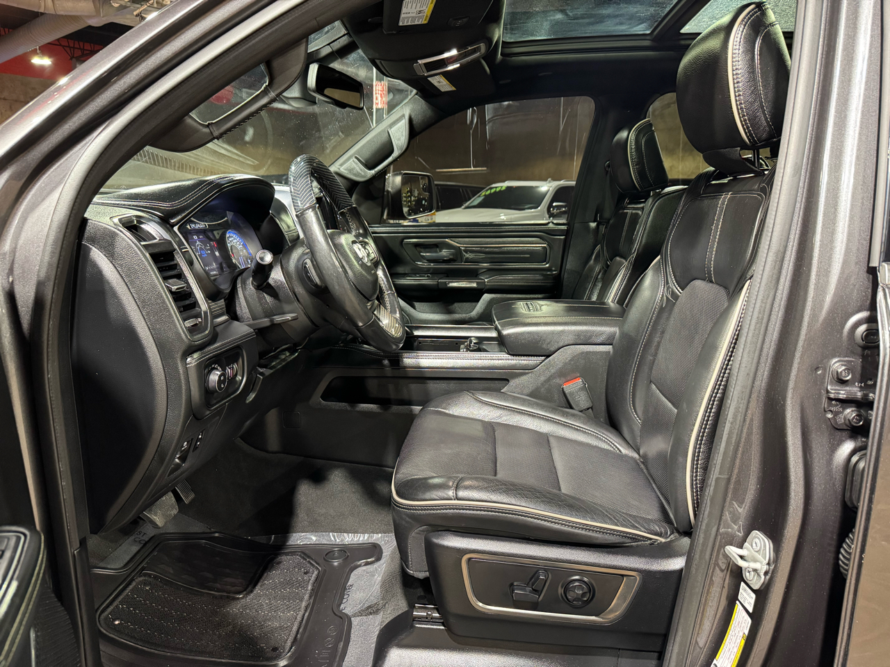 RAM 1500 Limited 4x2 Crew Cab 5'7" Box 2020