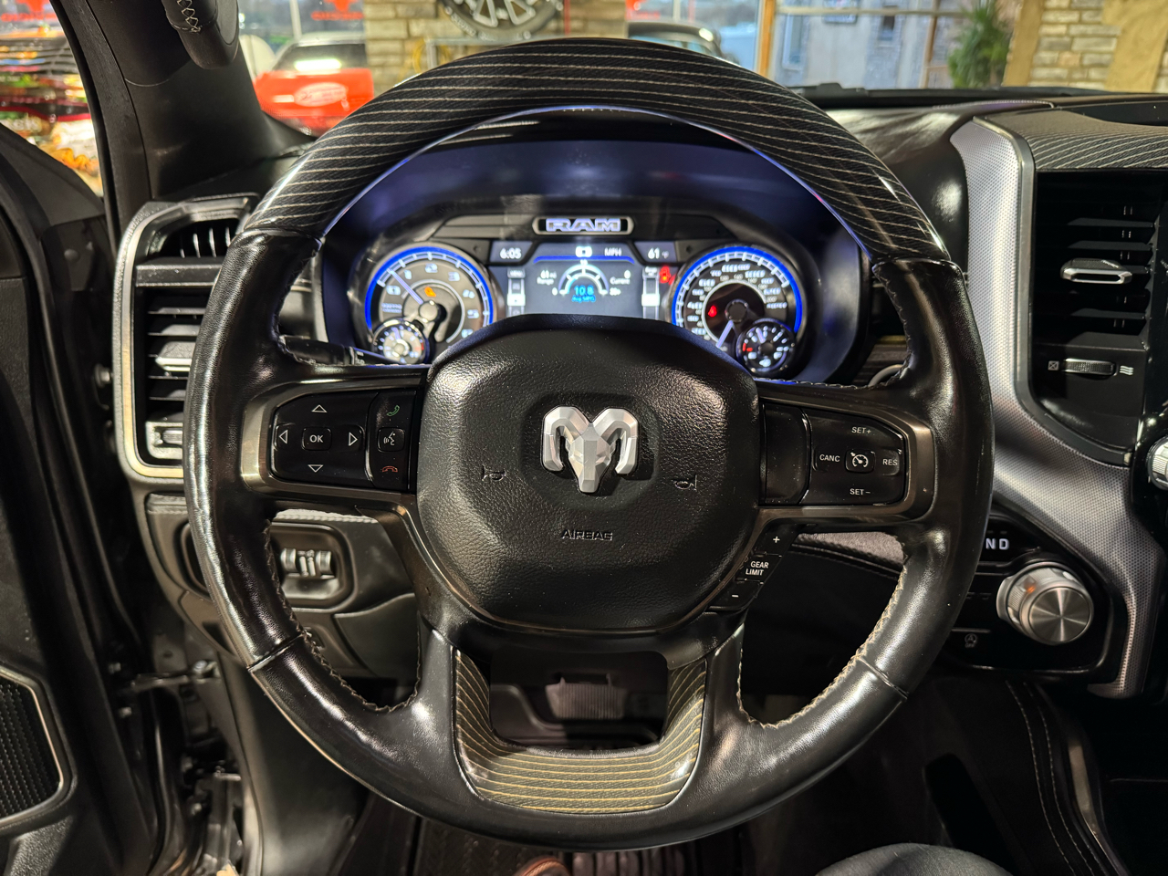 RAM 1500 Limited 4x2 Crew Cab 5'7" Box 2020