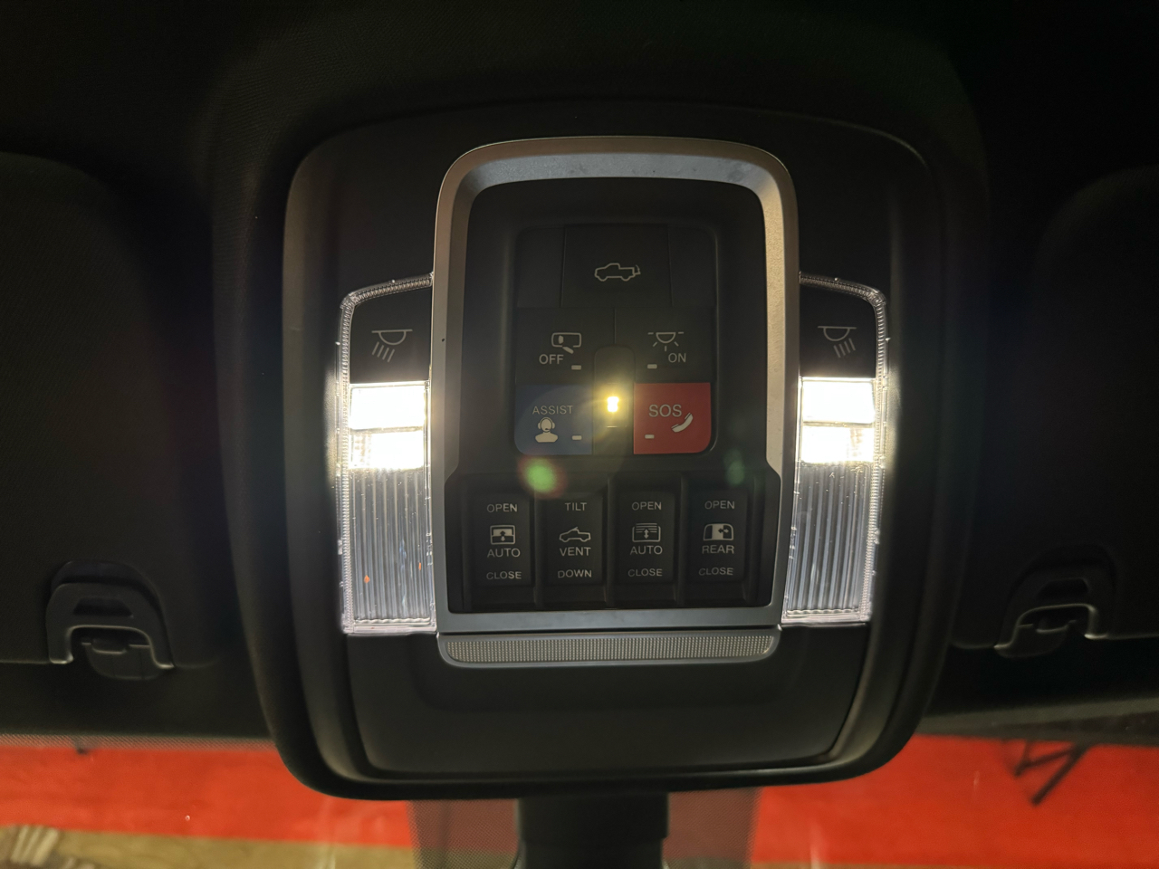 RAM 1500 Limited 4x2 Crew Cab 5'7" Box 2020