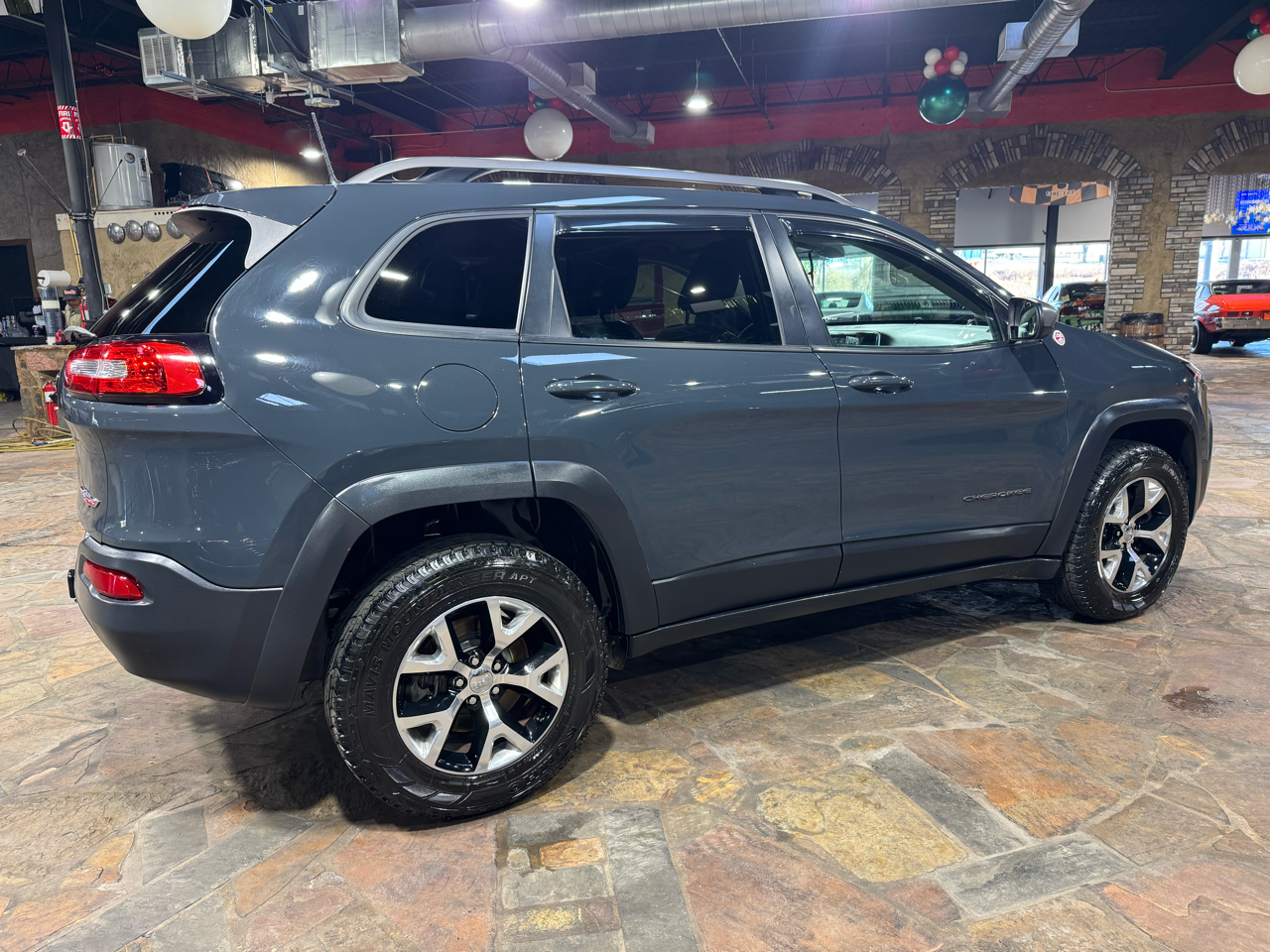 Jeep Cherokee Trailhawk 4x4 *Ltd Avail* 2017