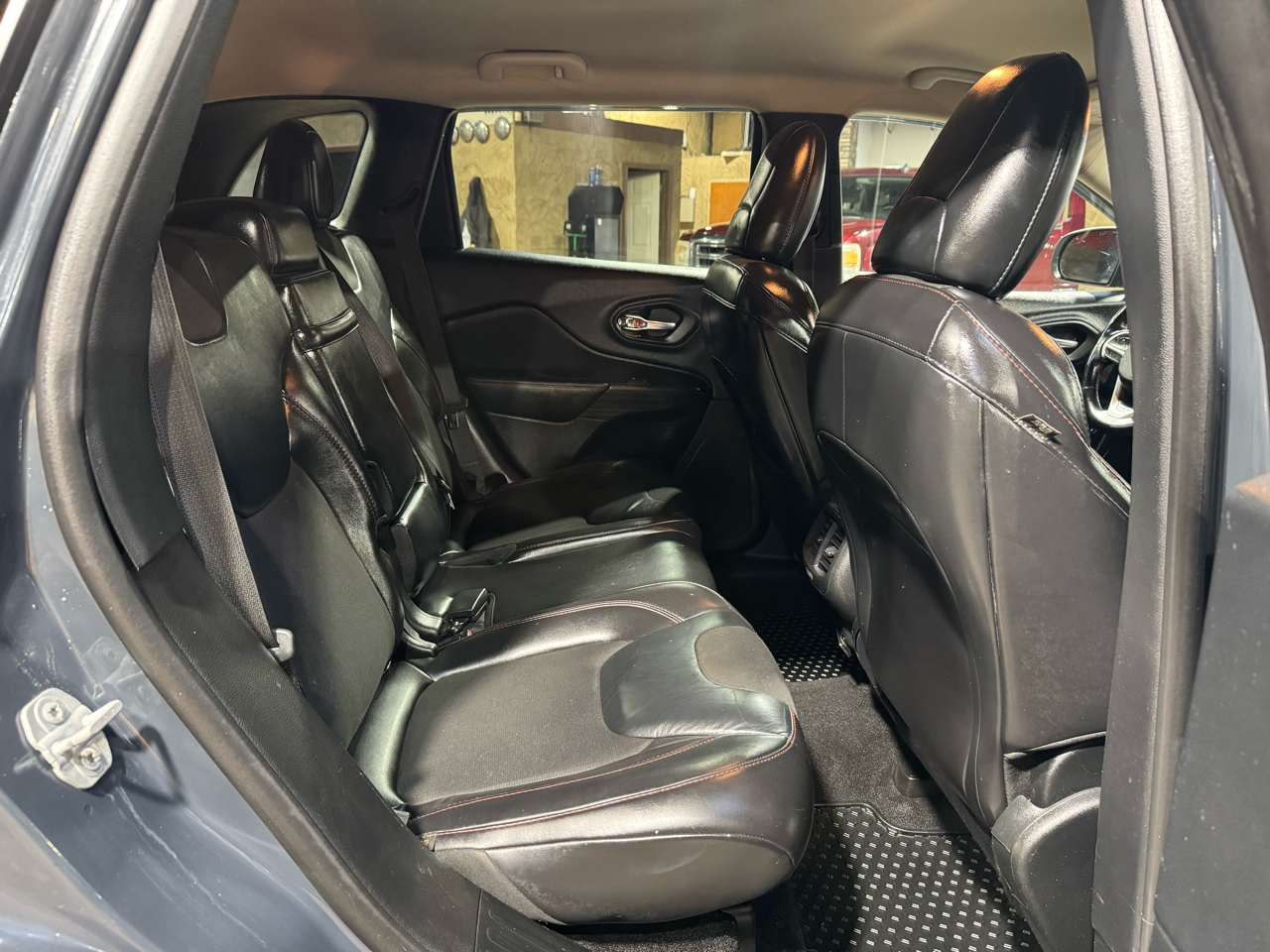 Jeep Cherokee Trailhawk 4x4 *Ltd Avail* 2017