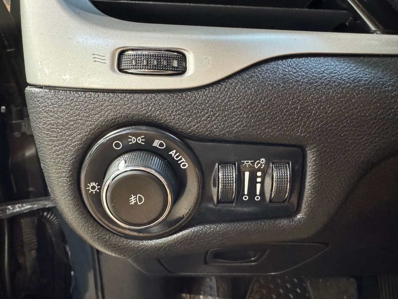 Jeep Cherokee Trailhawk 4x4 *Ltd Avail* 2017