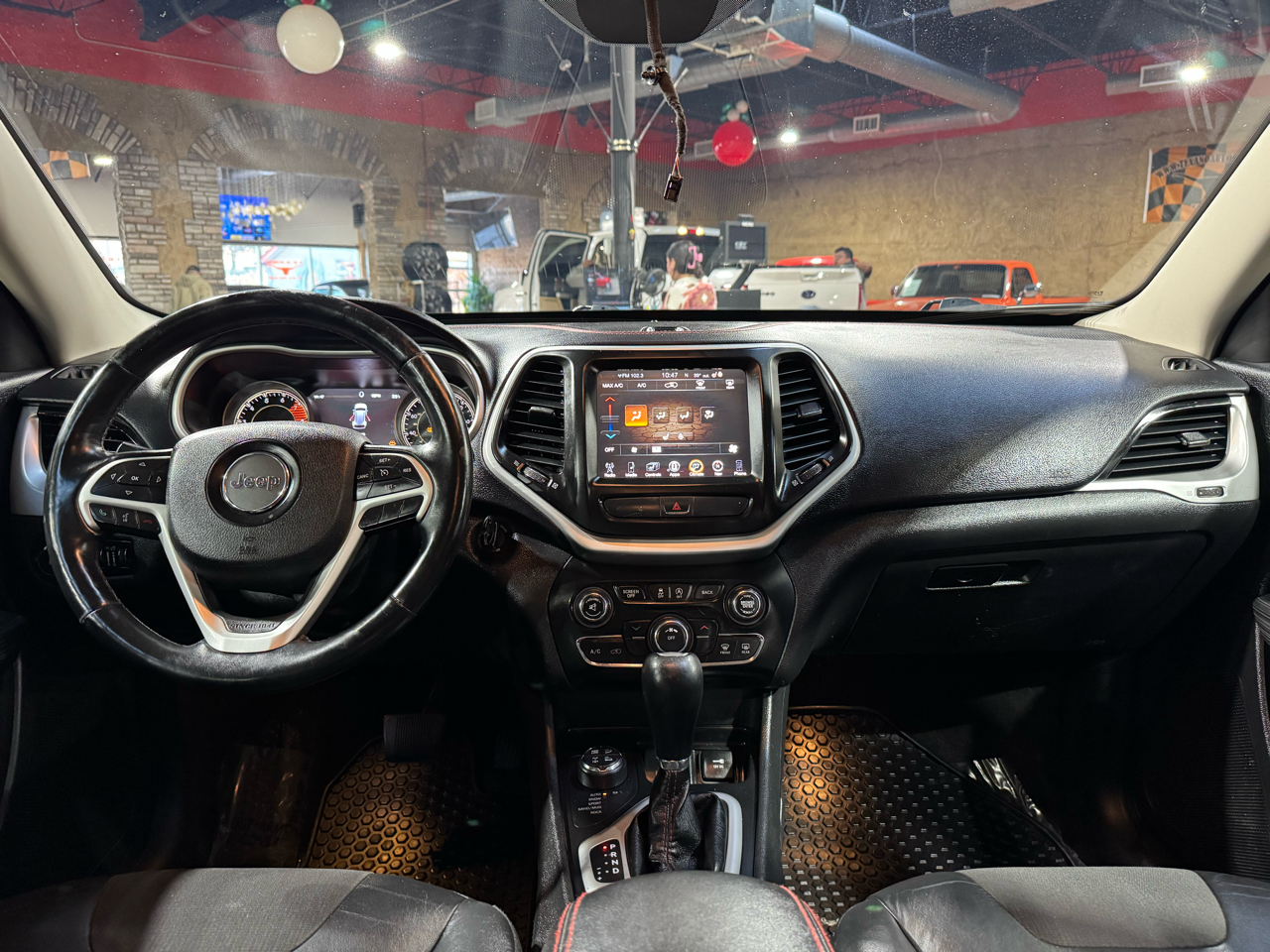 Jeep Cherokee Trailhawk 4x4 *Ltd Avail* 2017