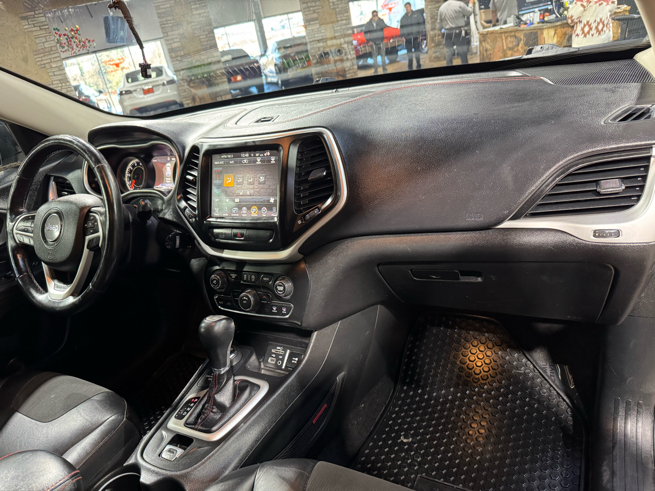 Jeep Cherokee Trailhawk 4x4 *Ltd Avail* 2017