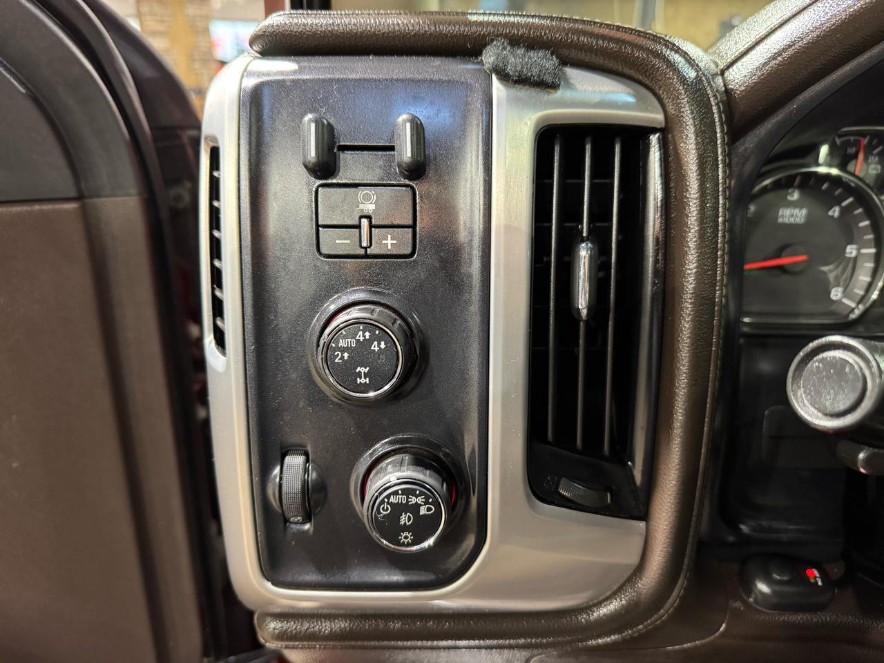 GMC Sierra 1500 4WD Crew Cab 153.0" SLT 2014