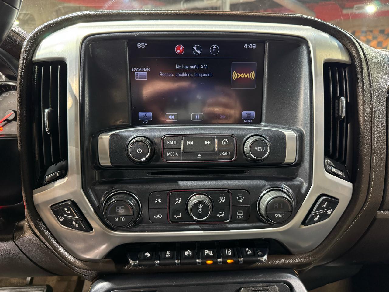 GMC Sierra 1500 4WD Crew Cab 153.0" SLT 2014