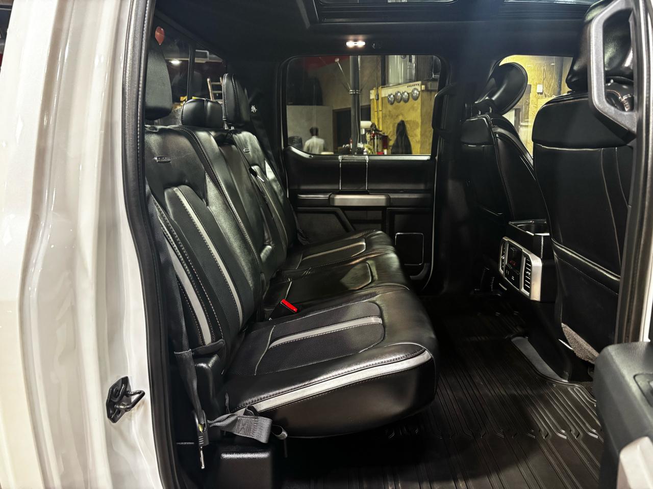 Ford F-150 4WD SuperCrew 145" Limited 2019