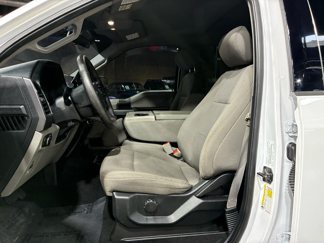 Ford F-150 2WD Supercab 133" XLT 2019