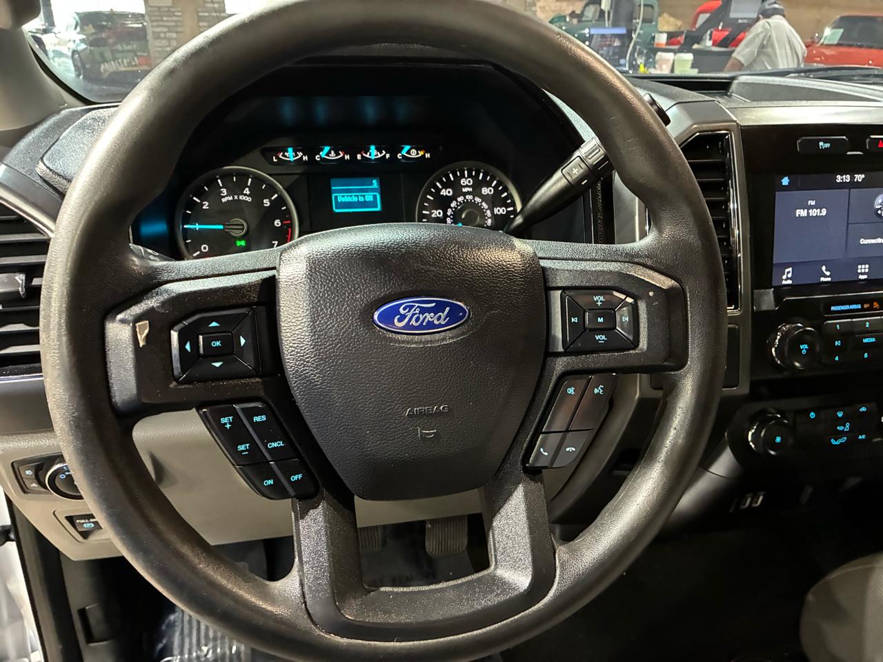 Ford F-150 2WD Supercab 133" XLT 2019