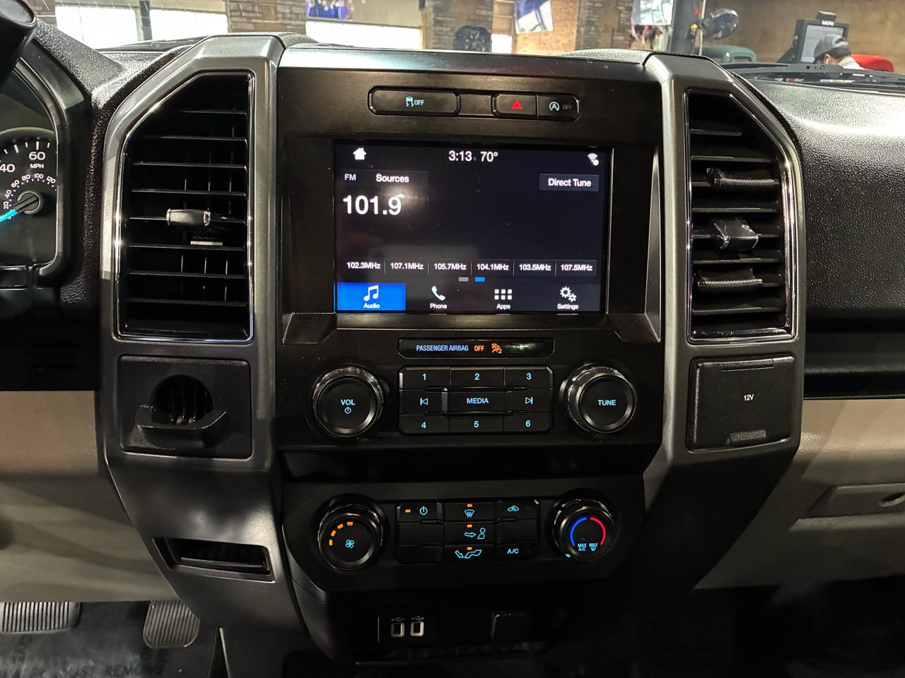 Ford F-150 2WD Supercab 133" XLT 2019