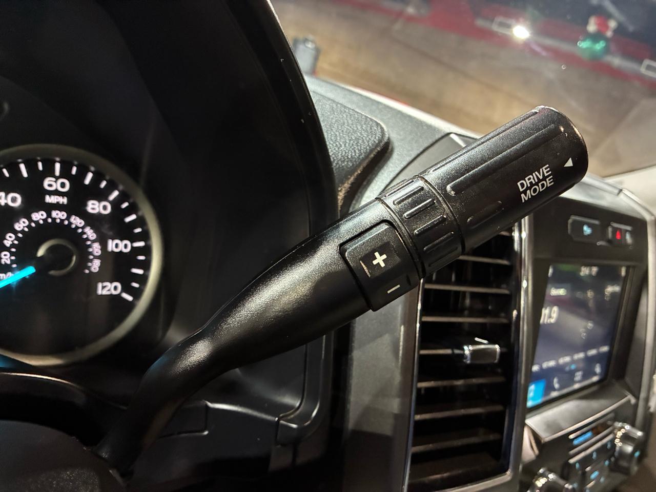 Ford F-150 2WD Supercab 133" XLT 2019