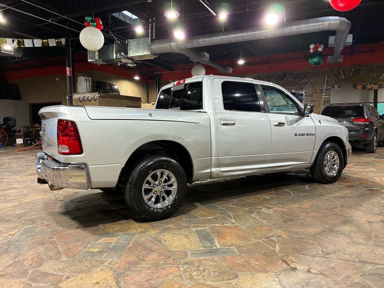 RAM 1500 2WD Crew Cab 140.5" Big Horn 2014