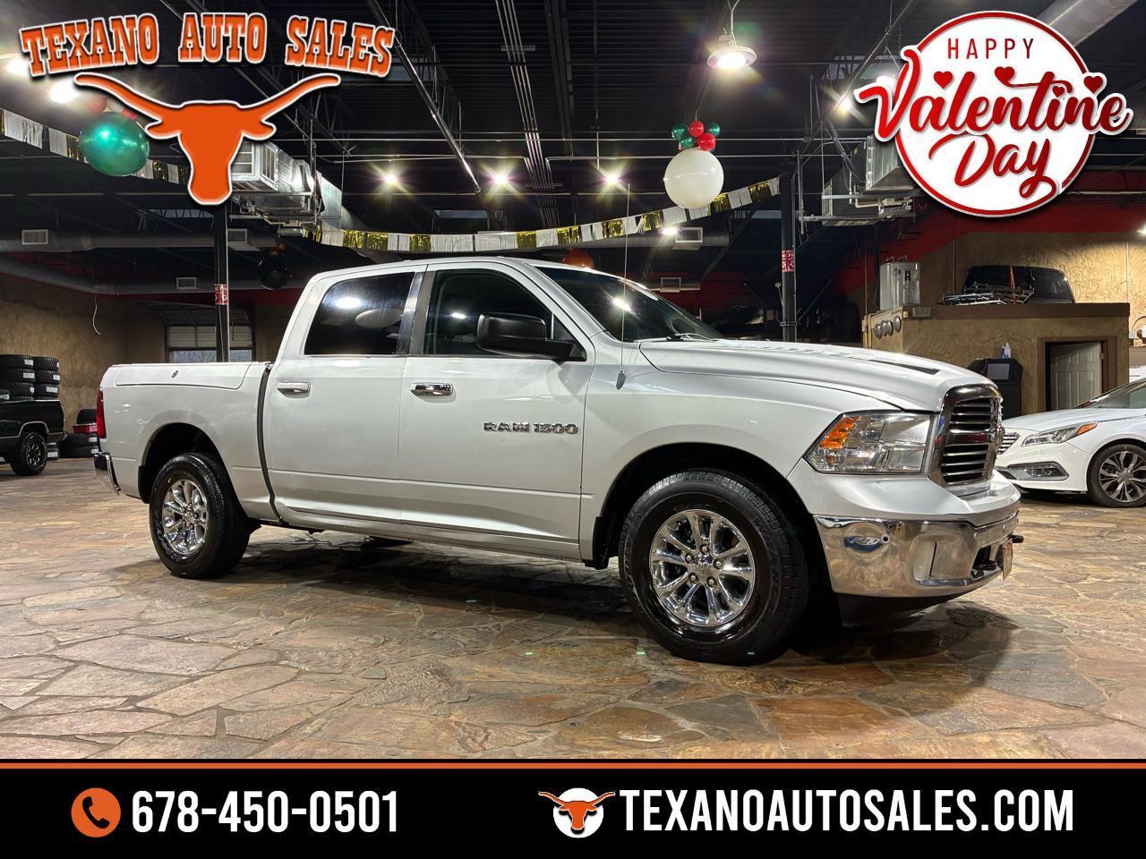 2014 RAM 1500 2WD Crew Cab 140.5" Big Horn