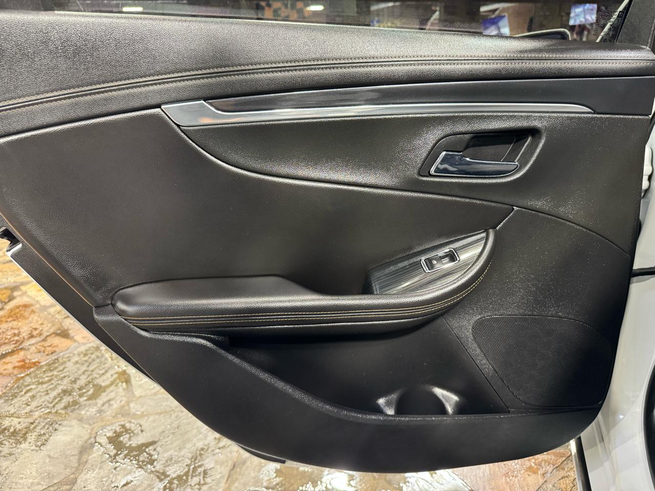 Chevrolet Impala 4dr Sdn LT w/1LT 2017