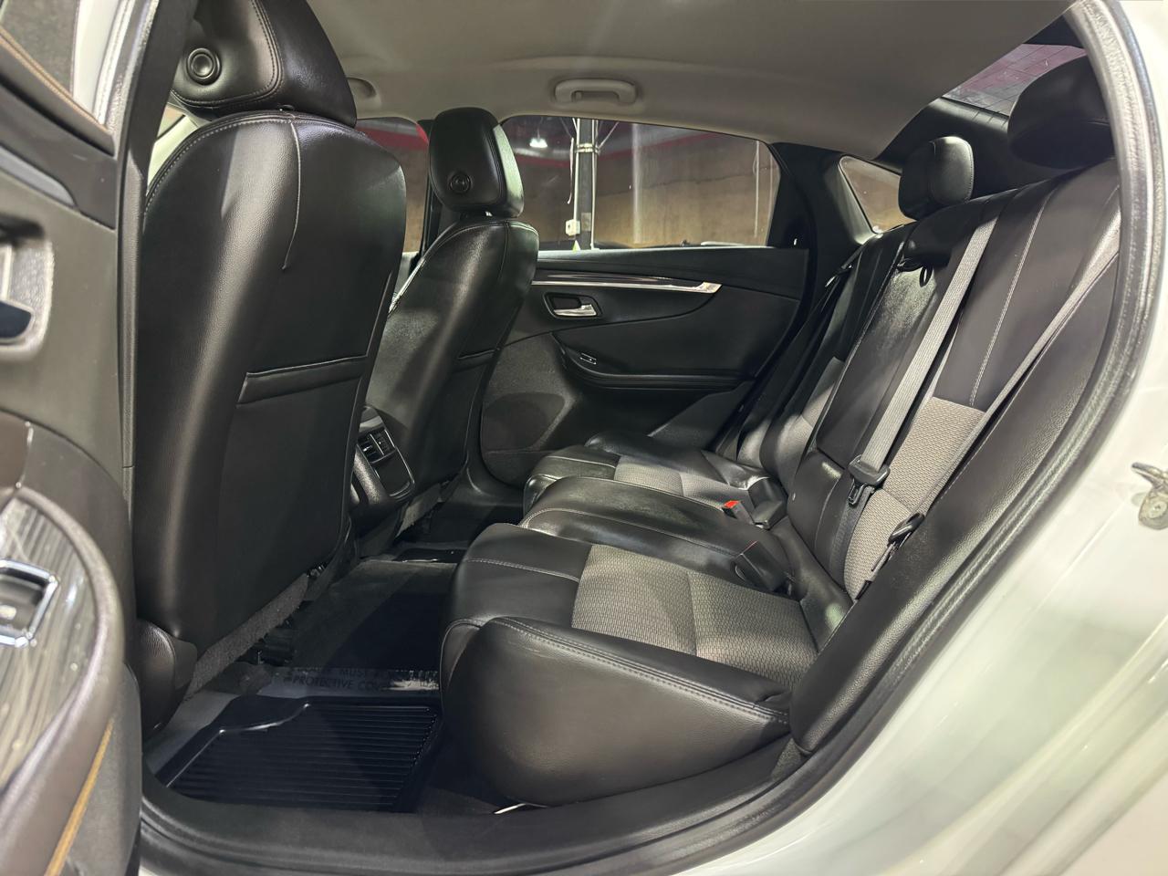 Chevrolet Impala 4dr Sdn LT w/1LT 2017