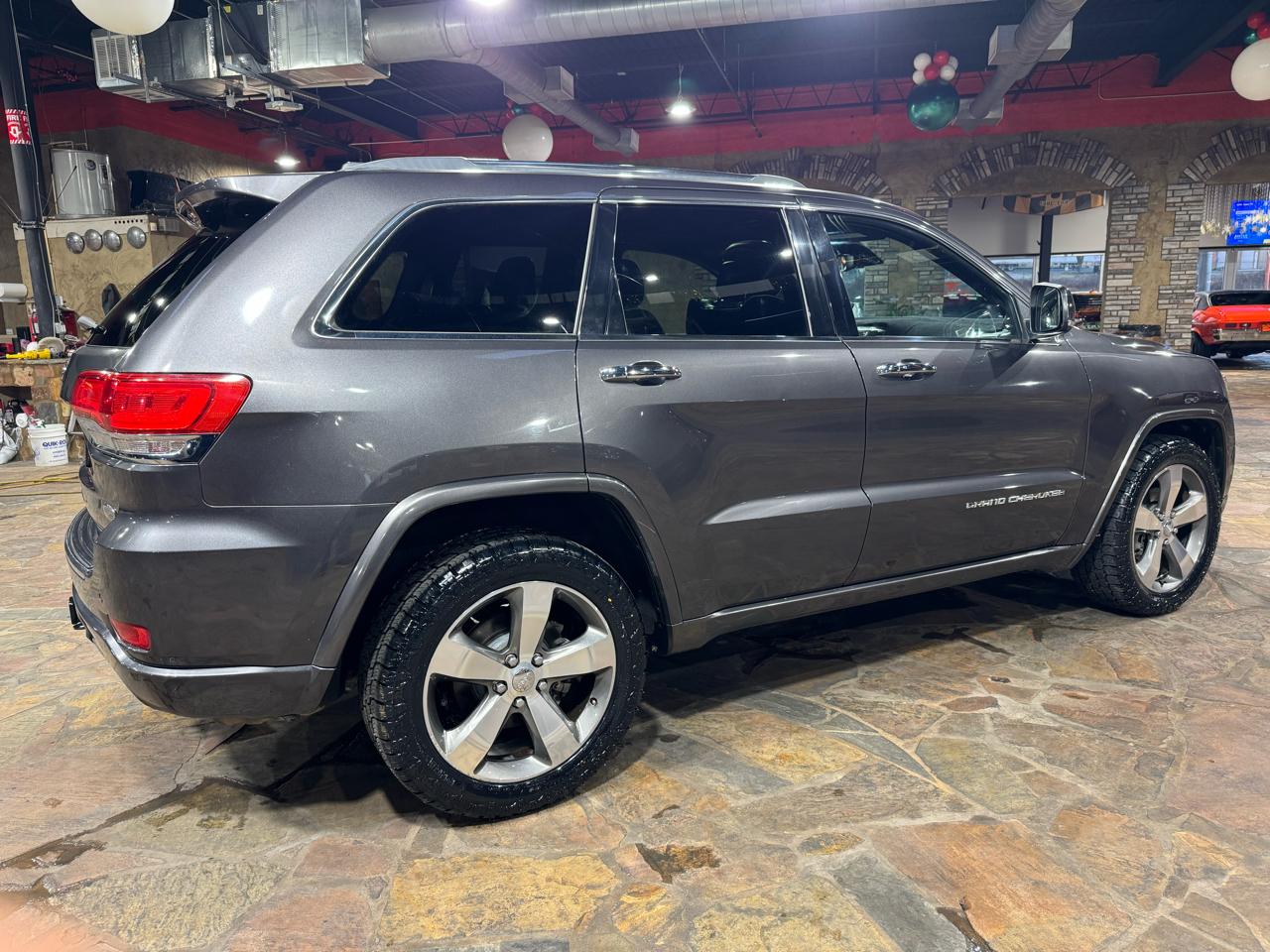 Jeep Grand Cherokee RWD 4dr Overland 2015