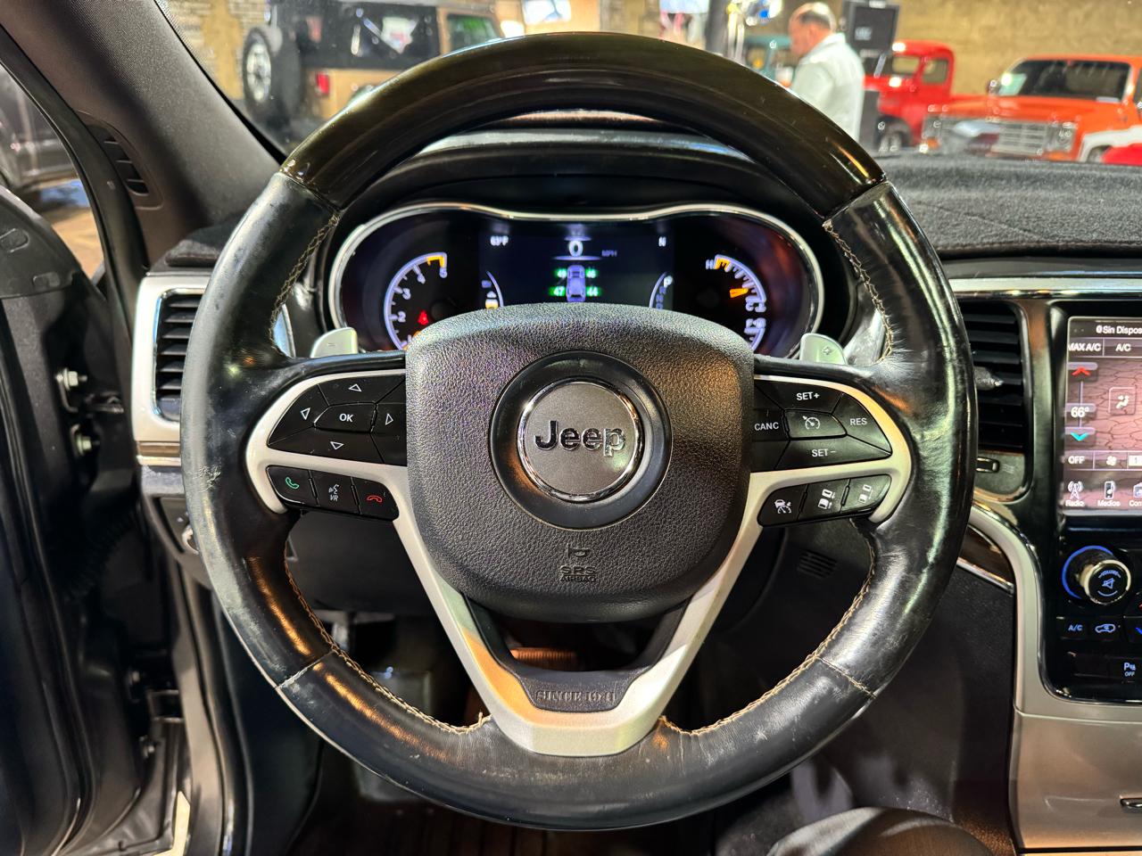 Jeep Grand Cherokee RWD 4dr Overland 2015