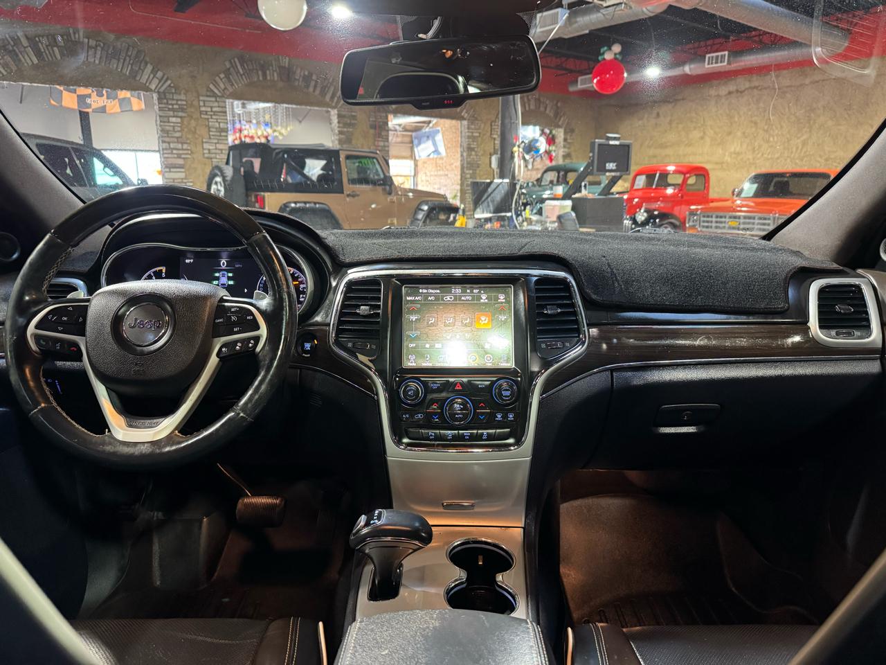 Jeep Grand Cherokee RWD 4dr Overland 2015