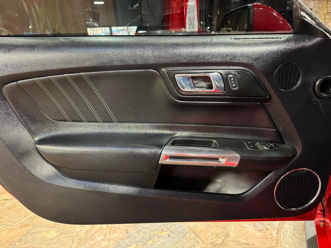 Ford Mustang 2dr Fastback EcoBoost 2016