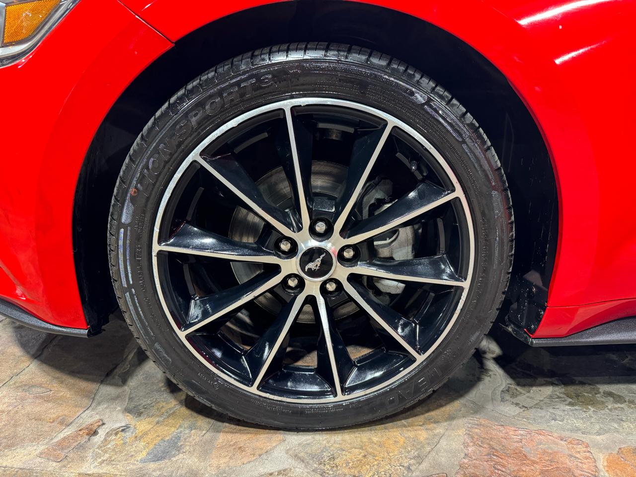 Ford Mustang 2dr Fastback EcoBoost 2016