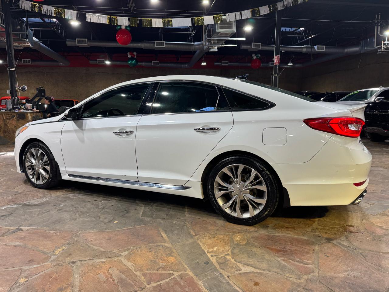 Hyundai Sonata 4dr Sdn 2.0T Limited 2015