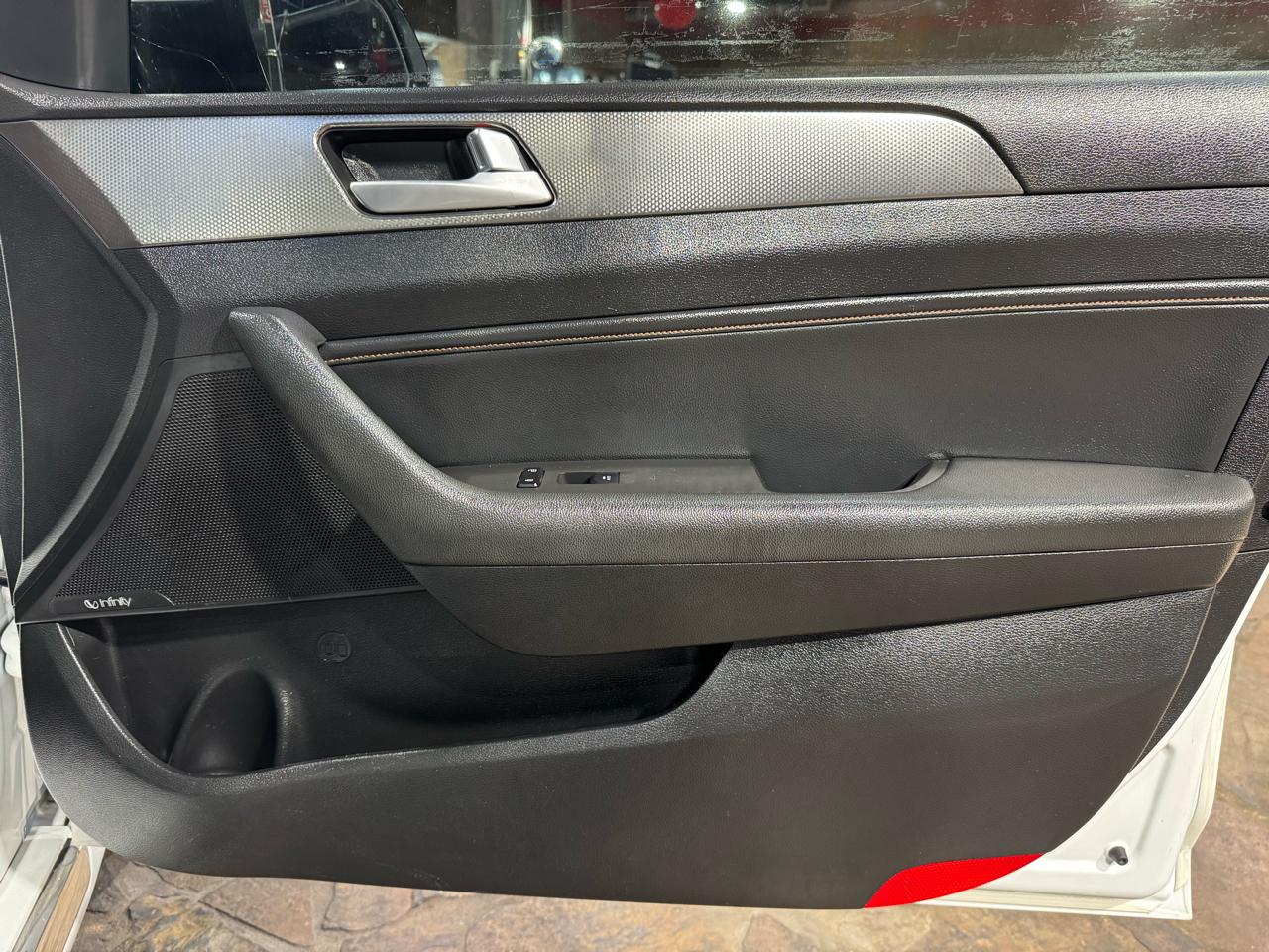 Hyundai Sonata 4dr Sdn 2.0T Limited 2015