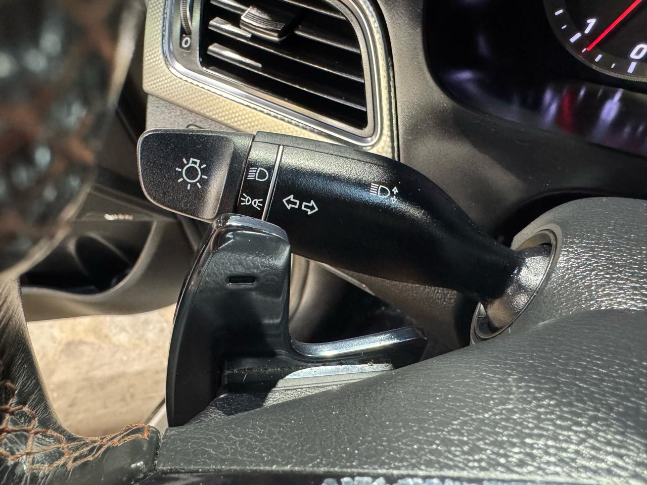 Hyundai Sonata 4dr Sdn 2.0T Limited 2015